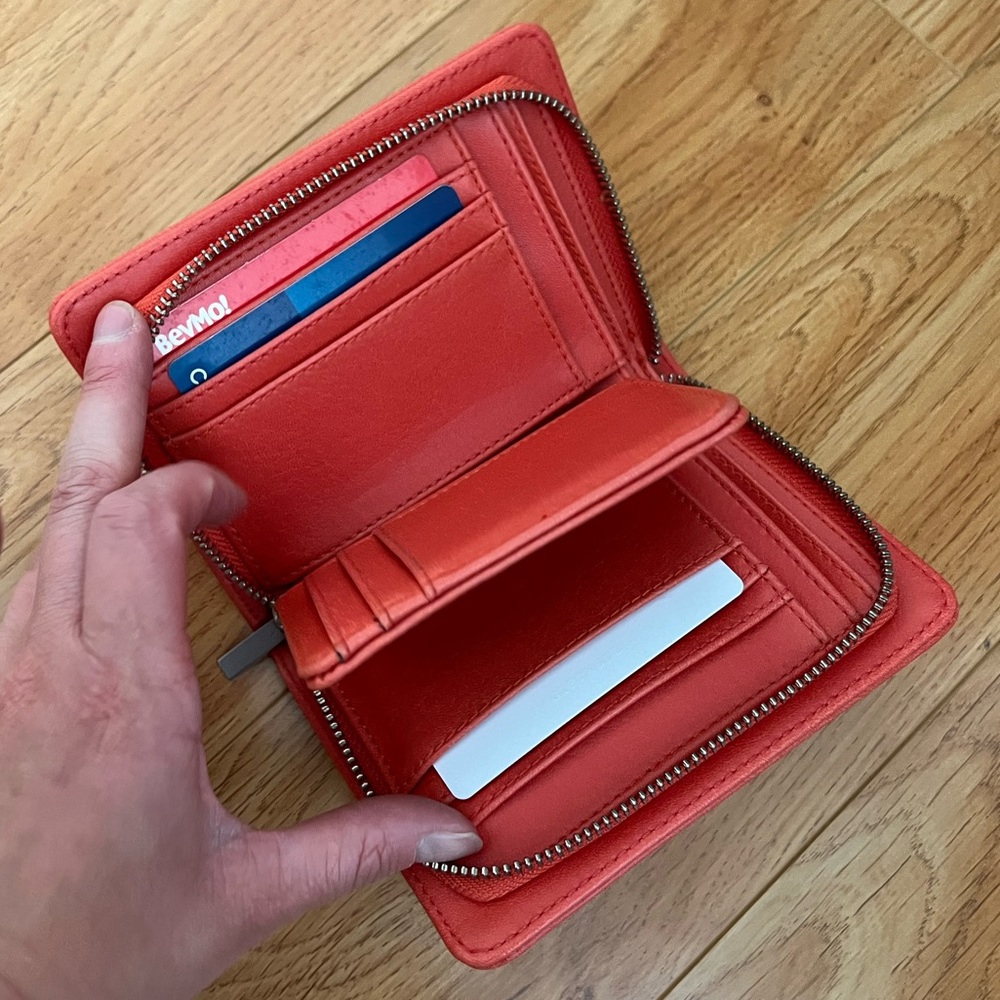 Matt & Nat Vegan Wallet With Removable Insert - image 5